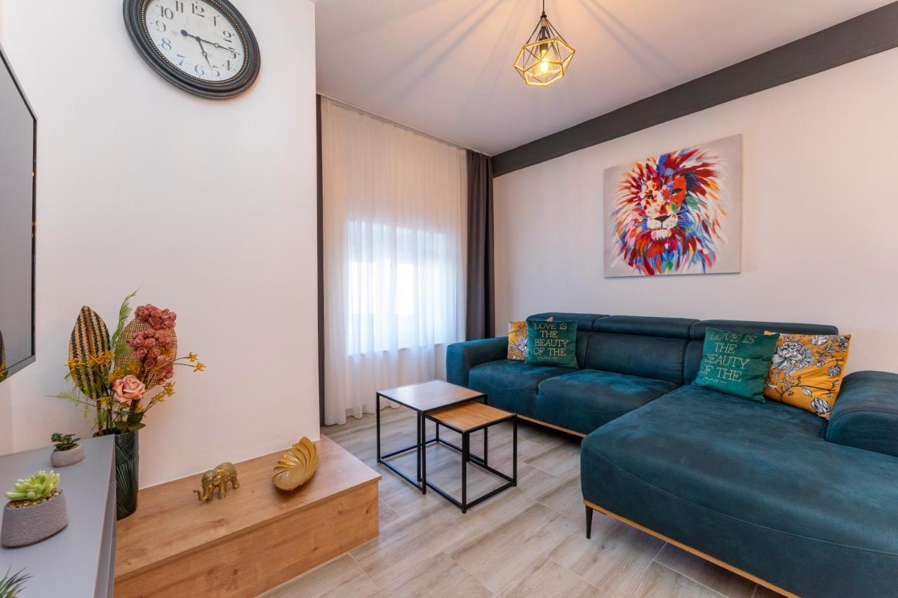 Apartmani Dmarie Privlaka  Exterior photo